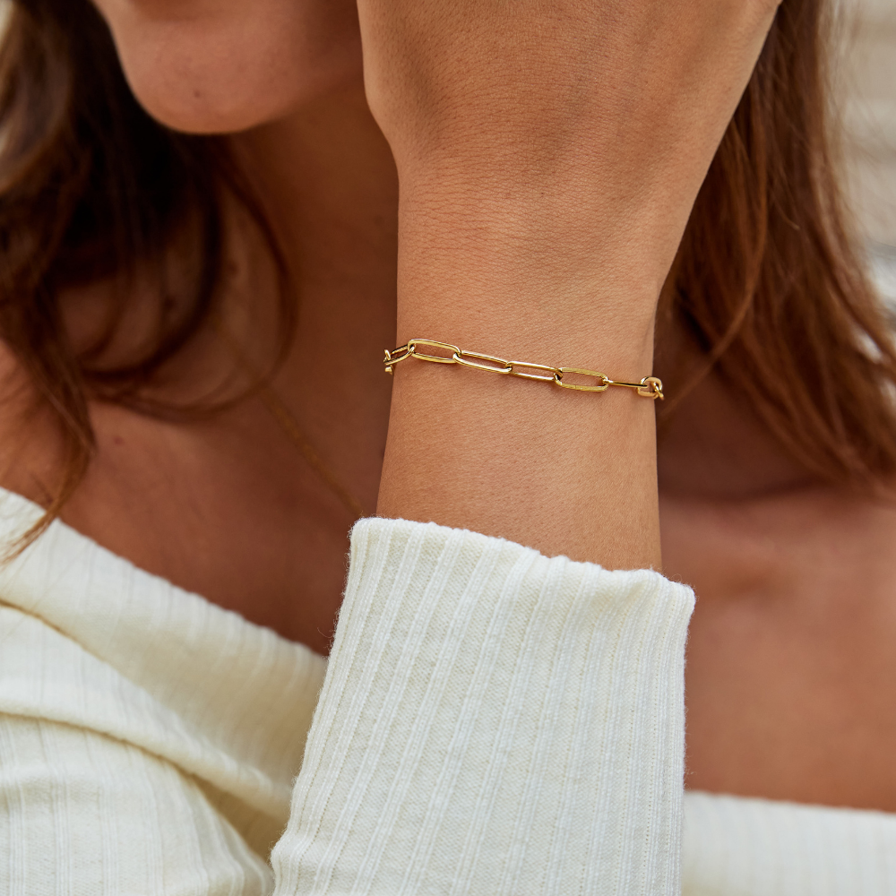 Elegante gouden armband met verfijnd design