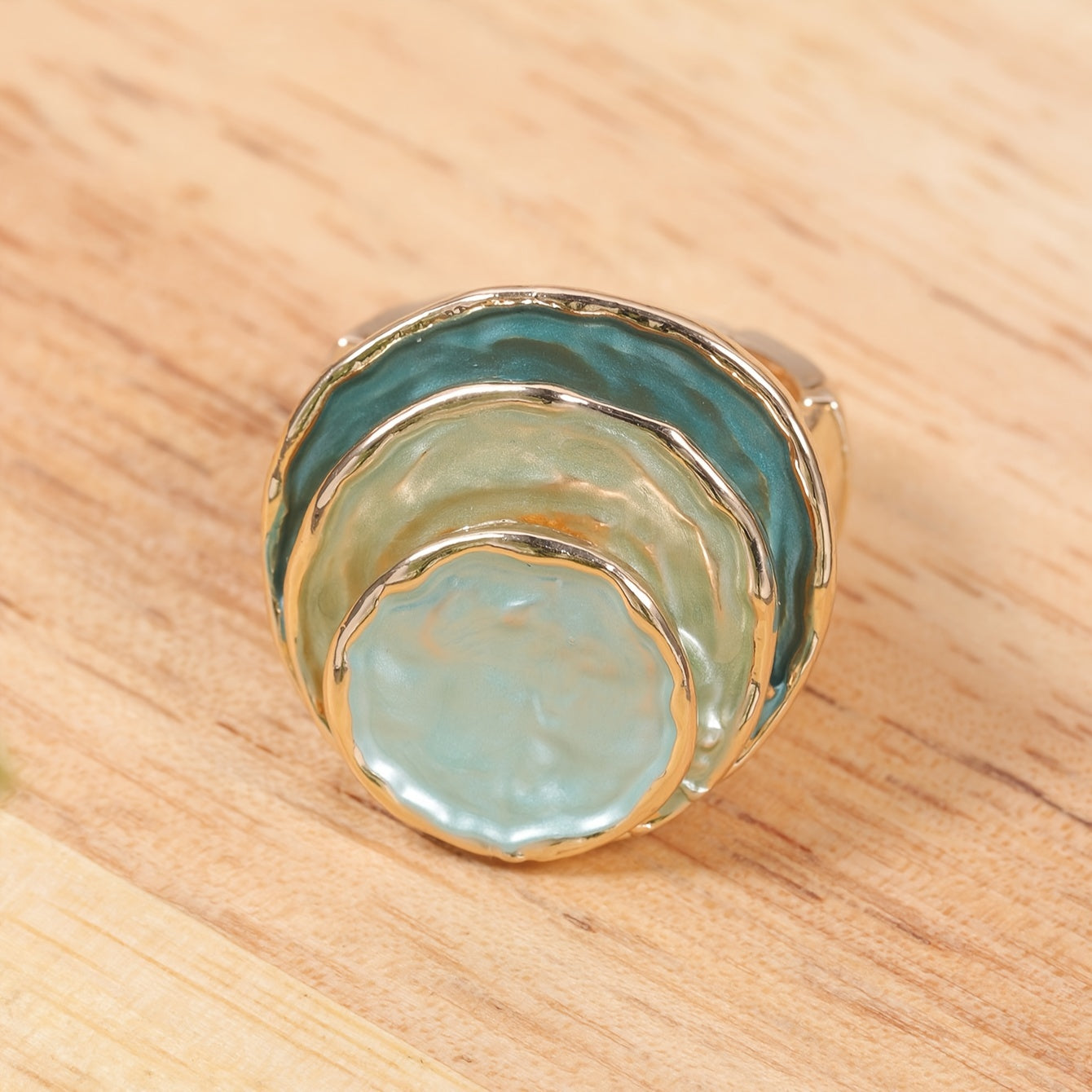 Elegante drie-laags ring in emaille