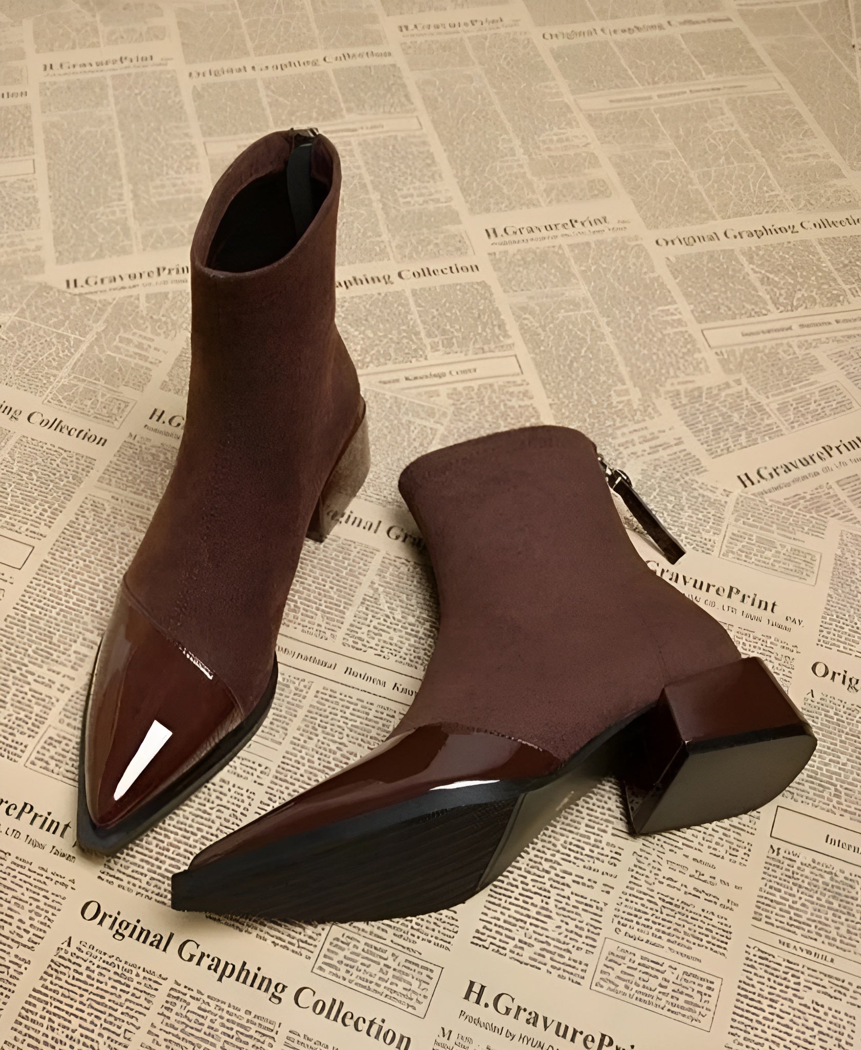 Bottines Dames Daim Talon Bloc Vernis Details Elegant