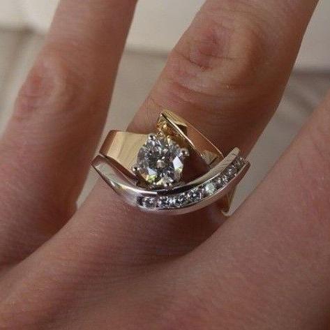 Elegante gemengde zirkonia ring in goud en zilver