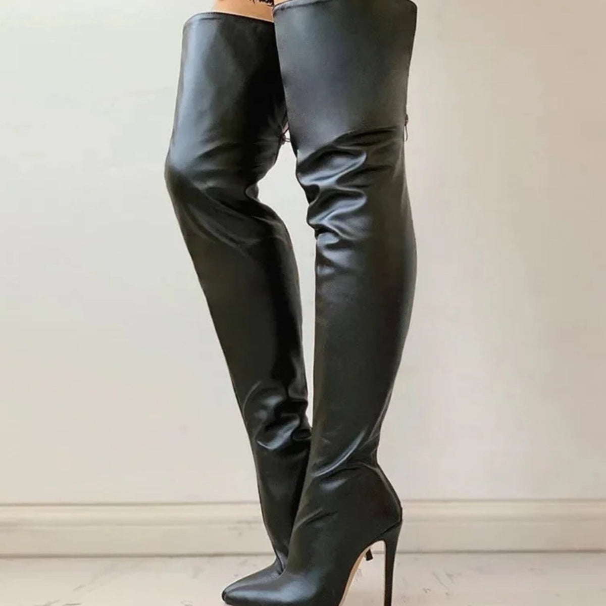 Cuissardes voor Vrouwen met Stilettohak voor een Perfecte Outfit