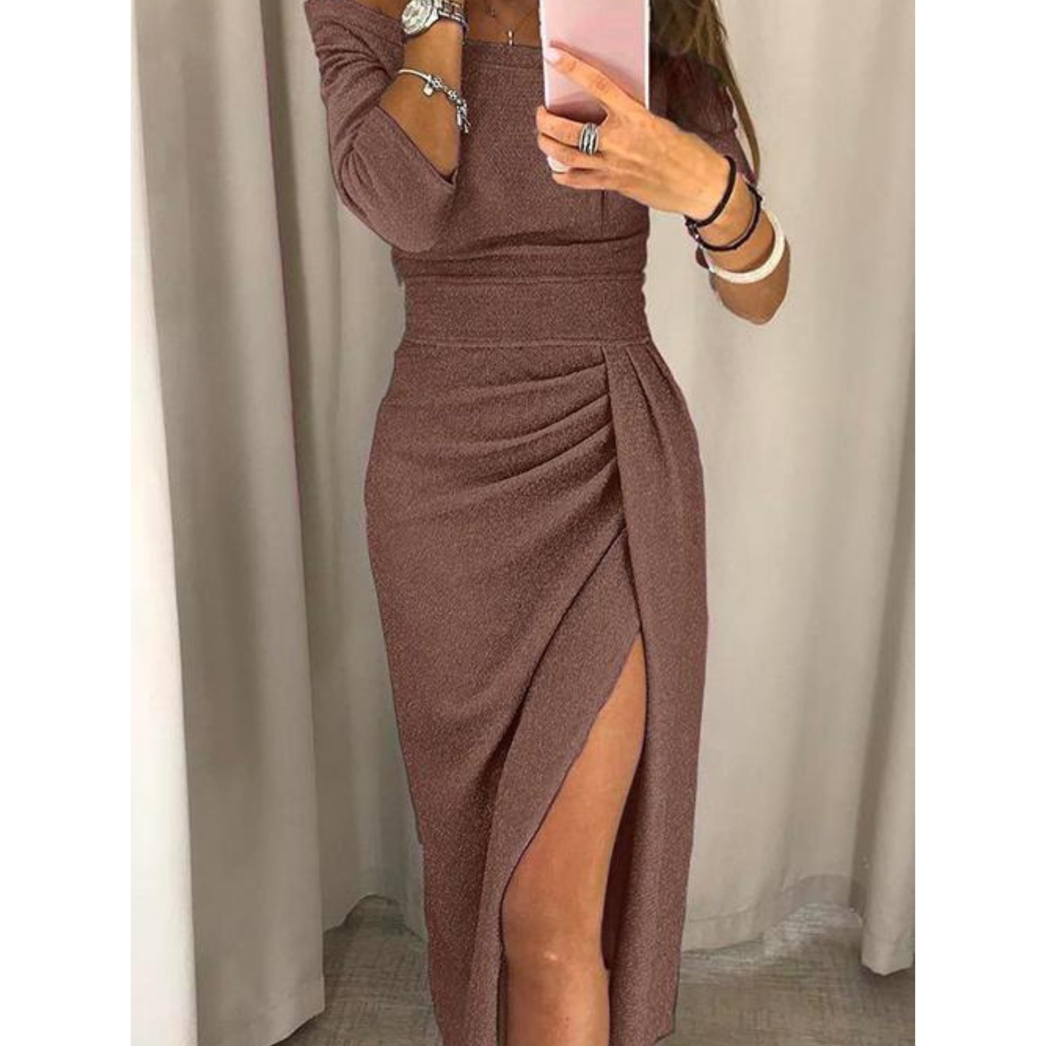 Dames Jurk met Off-Shoulder en Split
