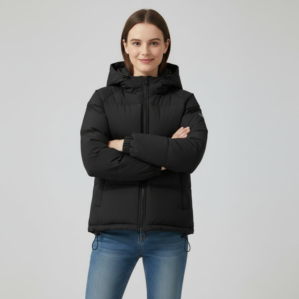 Dames winterjas met elegante pasvorm en gevoerde capuchon voor warmte