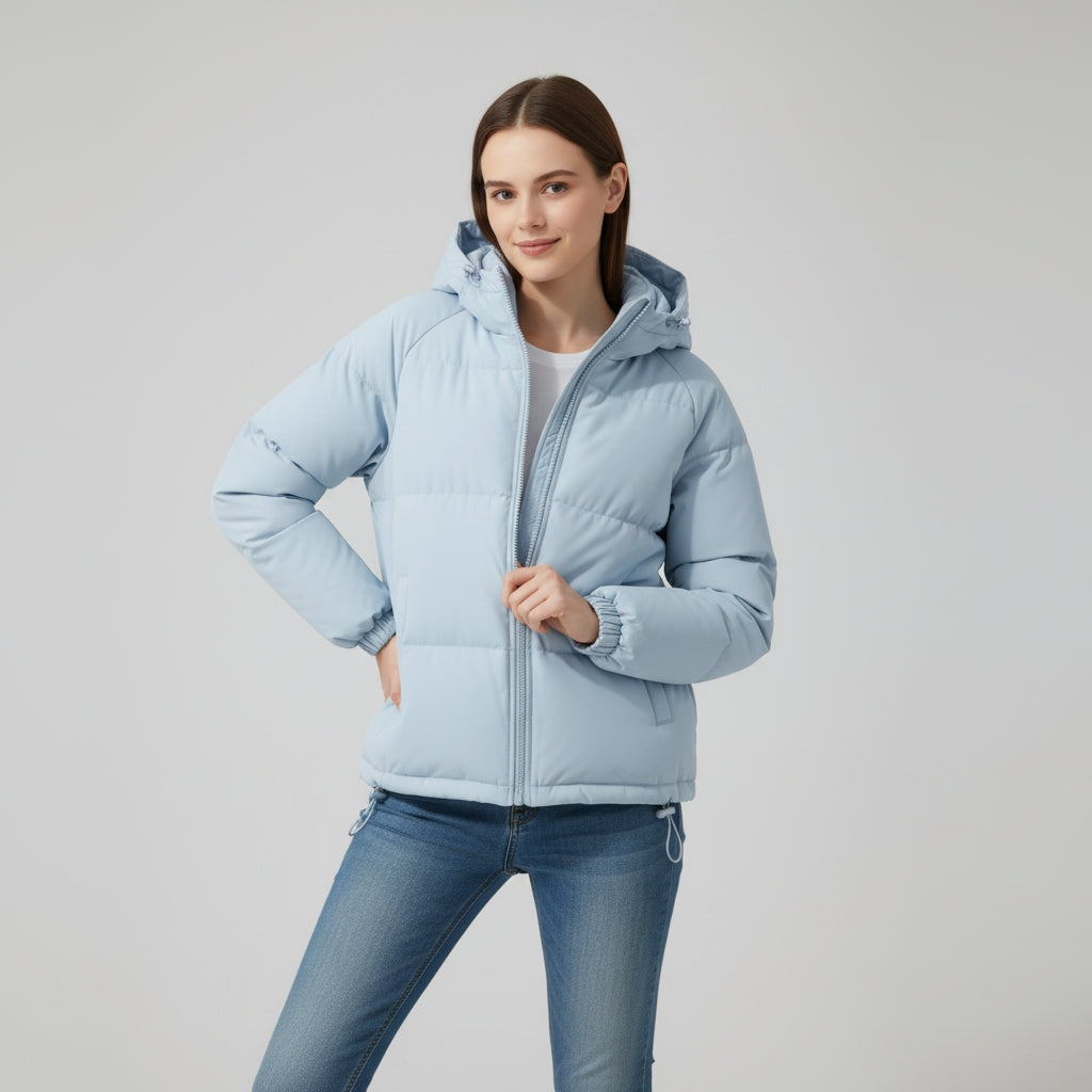 Dames winterjas met elegante pasvorm en gevoerde capuchon voor warmte