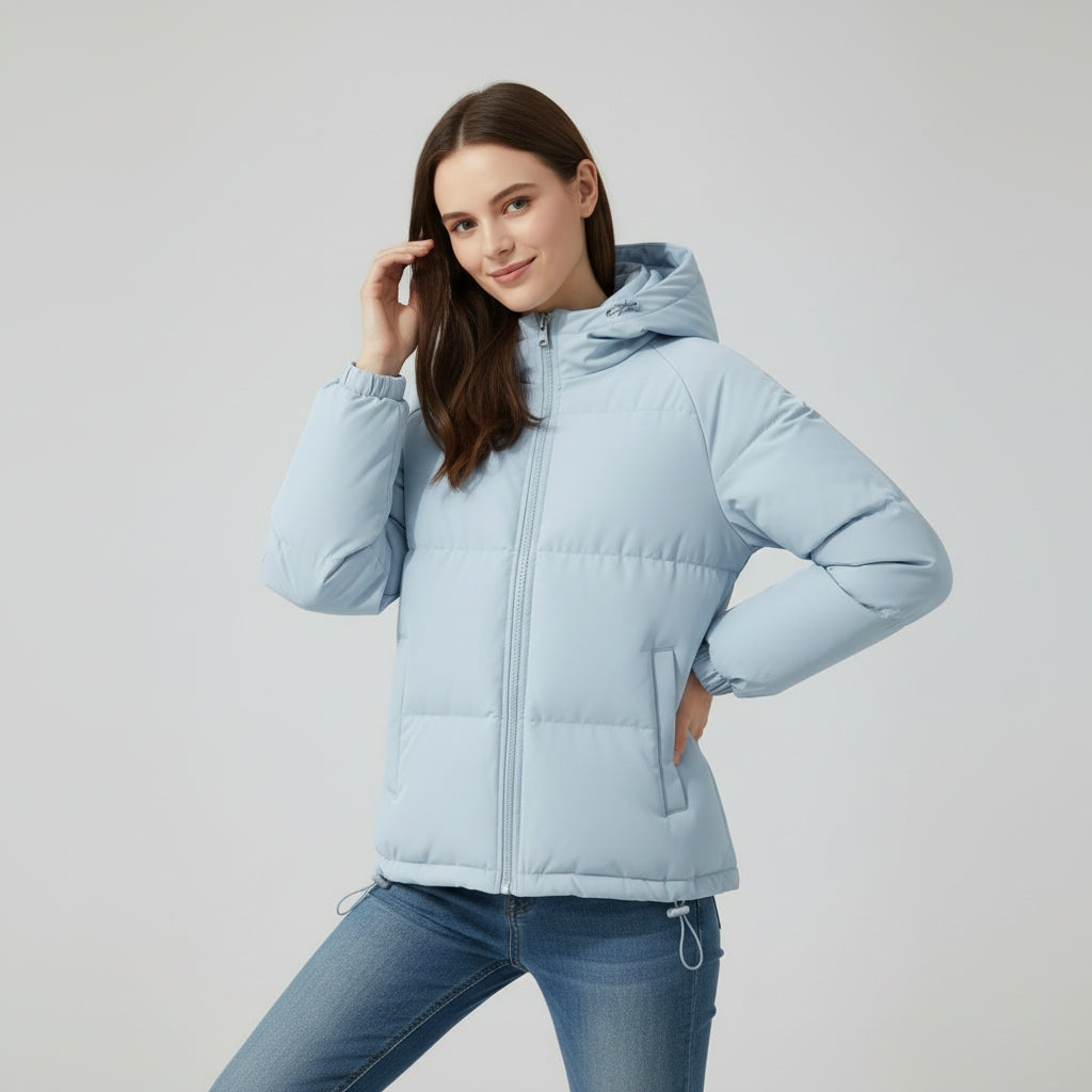 Dames winterjas met elegante pasvorm en gevoerde capuchon voor warmte