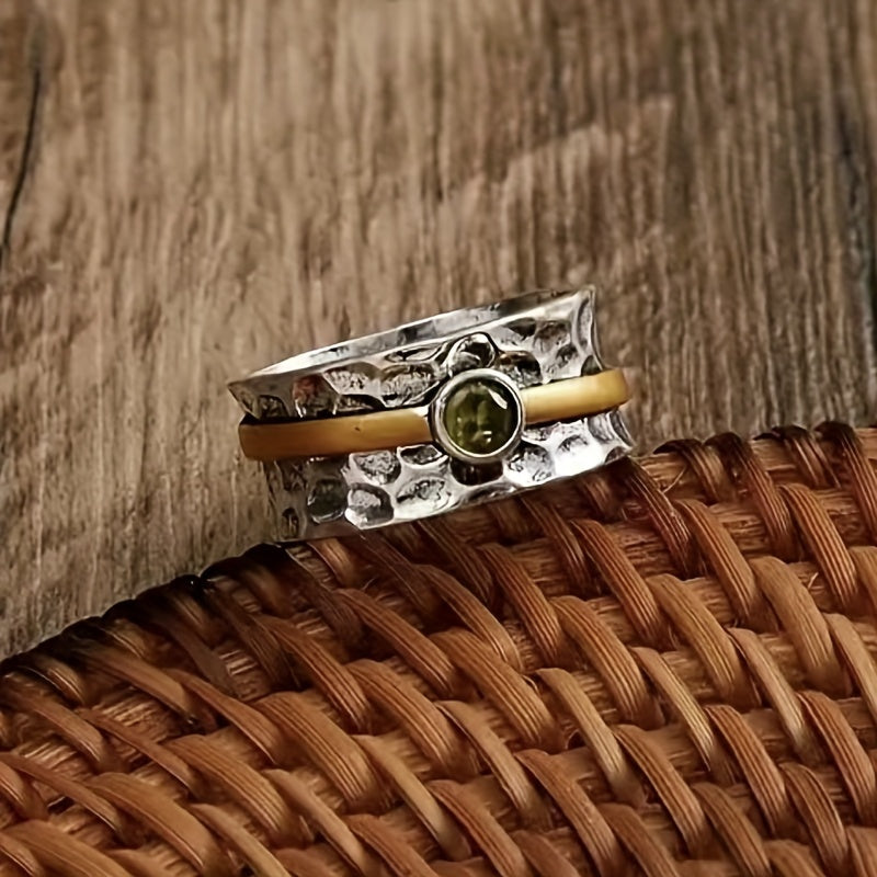 Verfijnde ring met groene zirkonia