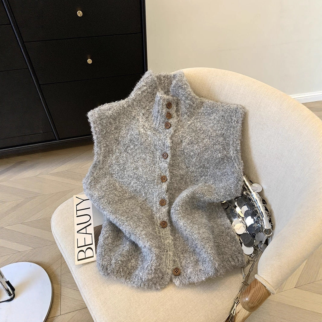 Gilet dames met fijn breisel en elegante knopen