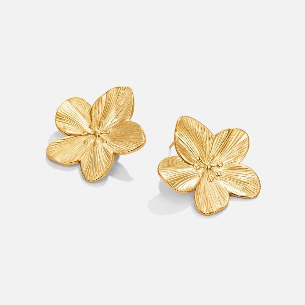Elegante oorbellen met gouden bloemen