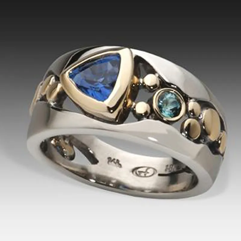 Elegante blauwe kristallen ring