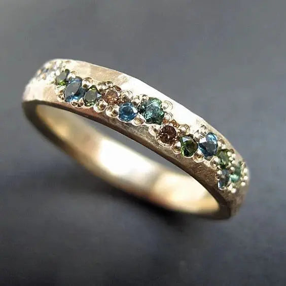 Elegante gouden ring met verfijnde details
