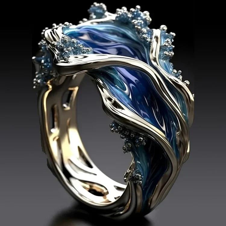 Elegante gouden ring met golfmotief
