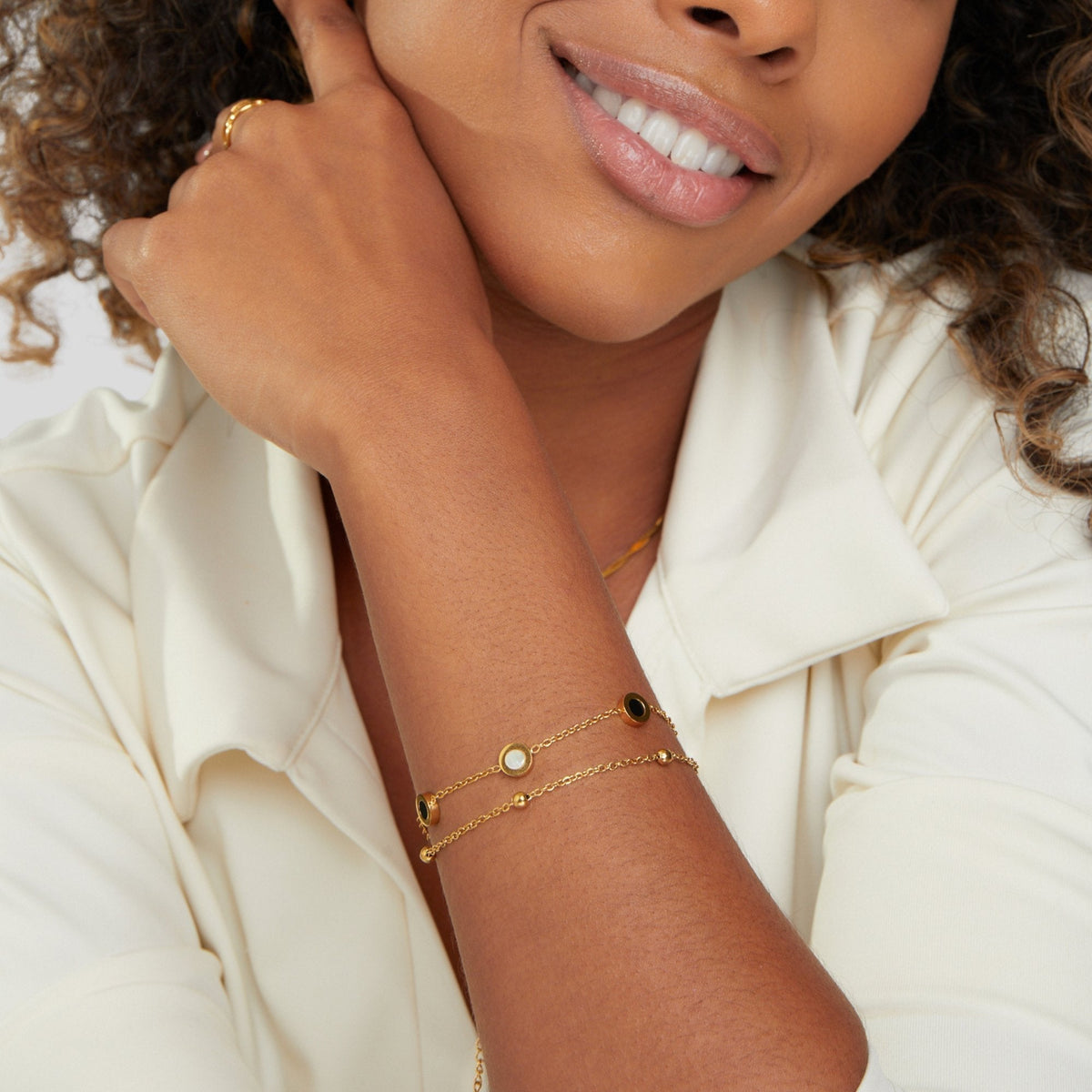 Elegante onyx en witte steen armband